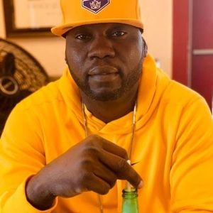 Meet your Posher, Gregory